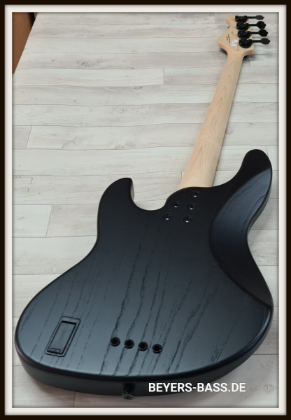 FGN J-Standard Mighty Jazz 4 Dark Evolution, Open Pore Black